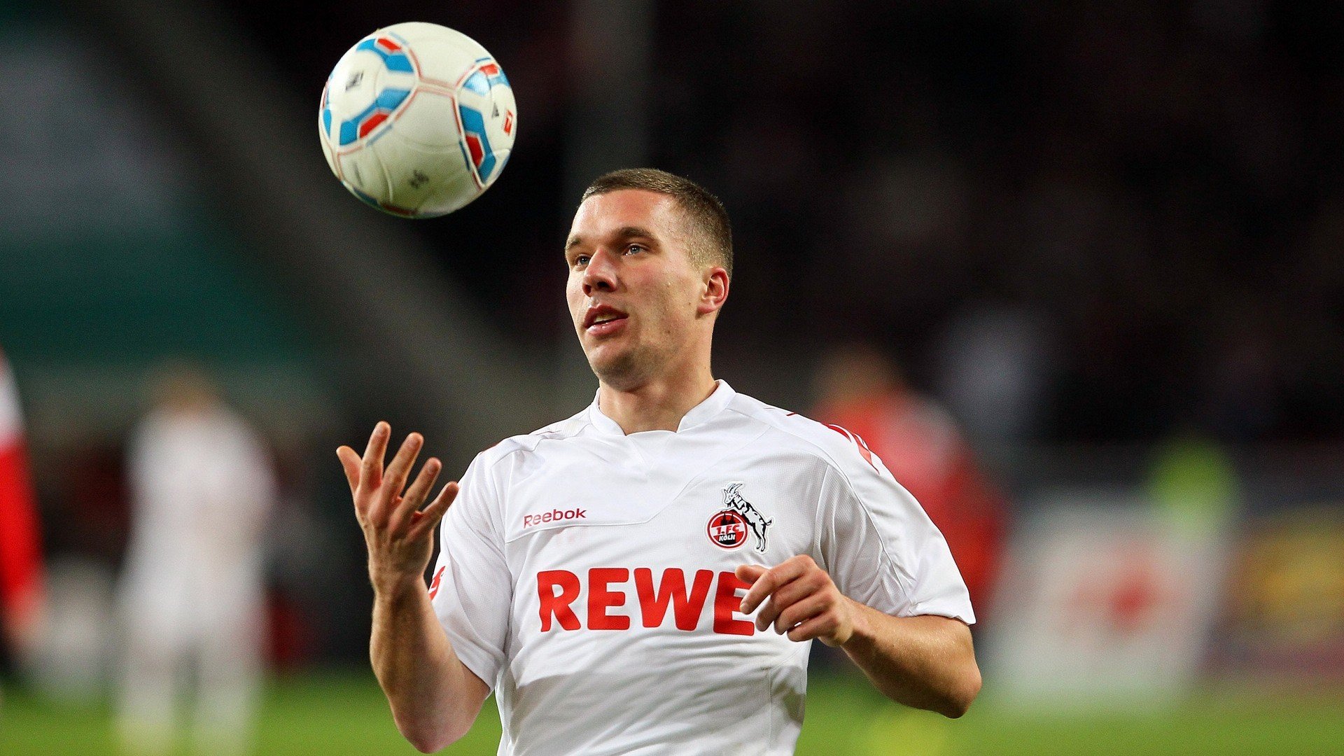 WTA赛事多名选手发挥稳定